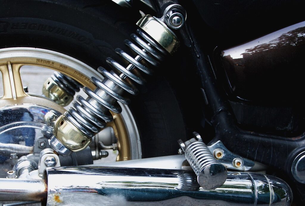 yamaha, motorcycle, details, technology, chrome, beautiful wallpaper, metallic, wallpaper hd, metal, windows wallpaper, 4k wallpaper, two-wheelers, desktop backgrounds, antique car, full hd wallpaper, engine, mac wallpaper, free wallpaper, bicycle, free background, vehicle, cool backgrounds, rots, close ups, 4k wallpaper 1920x1080, texture, background, old, hd wallpaper, classic, retired, historical, laptop wallpaper, wallpaper 4k, corrosion, suspension, shock absorber